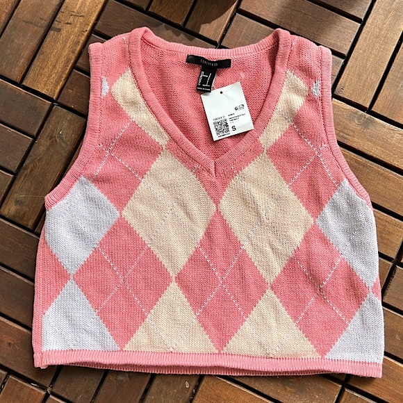 ⚡️NWT⚡️Forever 21 Pink Argyle Vest - Women’s Size Small - Picture 1 of 4